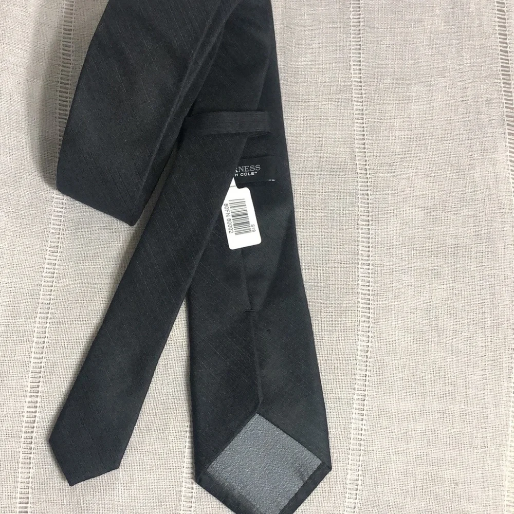 Kenneth Cole NWT black silk/cotton blend 57” long - Picture 3 of 5